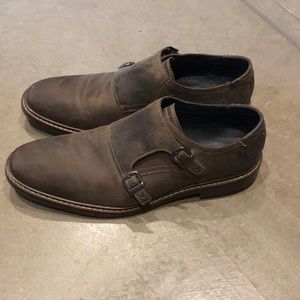 Very nice Cole Haan buckle shoes